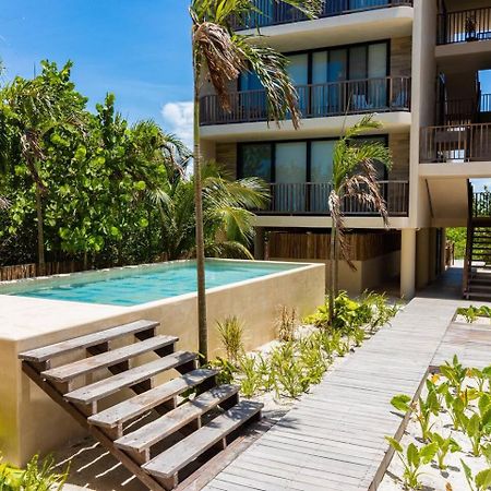 ホテル Beautiful Ocean View Penthouse With Private Pool -C301 ホルボックス島 エクステリア 写真