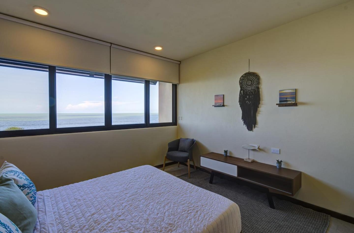 ホテル Beautiful Ocean View Penthouse With Private Pool -C301 ホルボックス島 エクステリア 写真