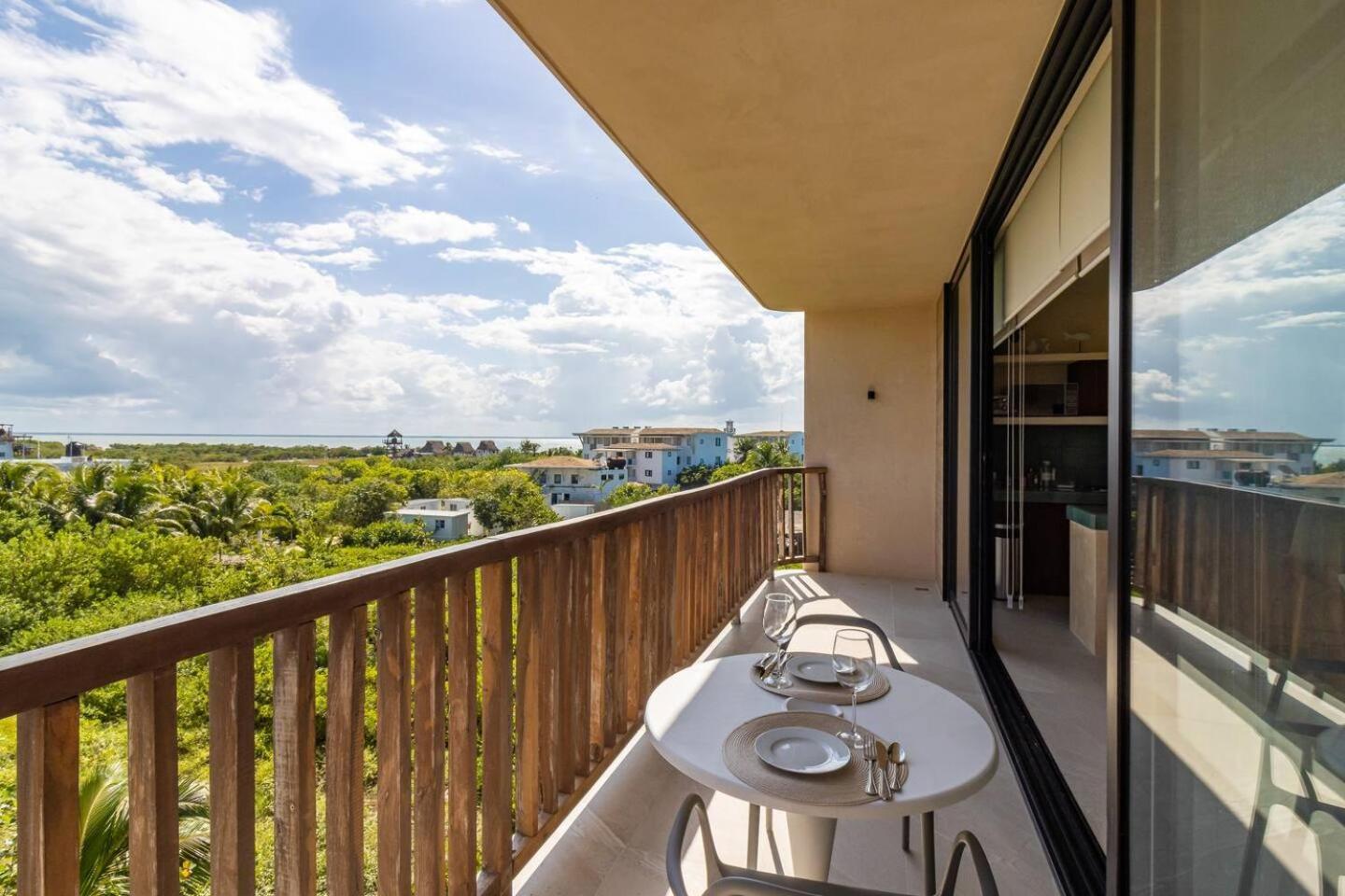 ホテル Beautiful Ocean View Penthouse With Private Pool -C301 ホルボックス島 エクステリア 写真